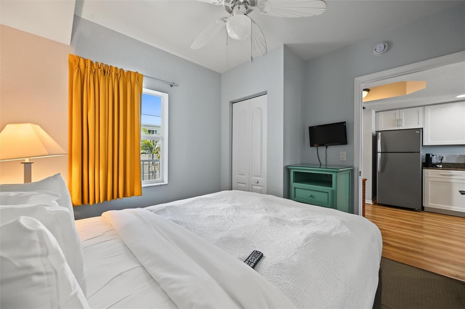 Condo - Hotel at 12000 GULF BLVD #513S, TREASURE ISLAND, photo 29 of 61