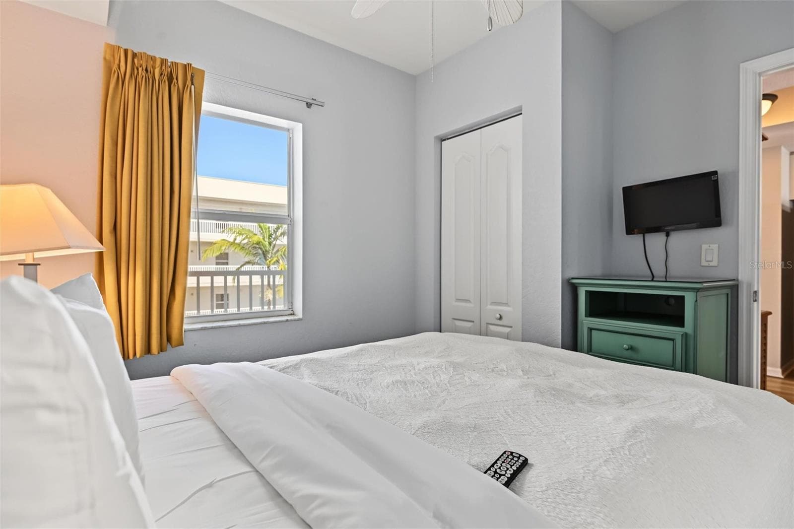 Condo - Hotel at 12000 GULF BLVD #513S, TREASURE ISLAND, photo 31 of 61
