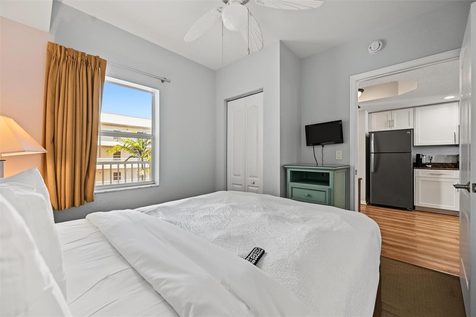 Condo - Hotel at 12000 GULF BLVD #513S, TREASURE ISLAND, photo 32 of 61