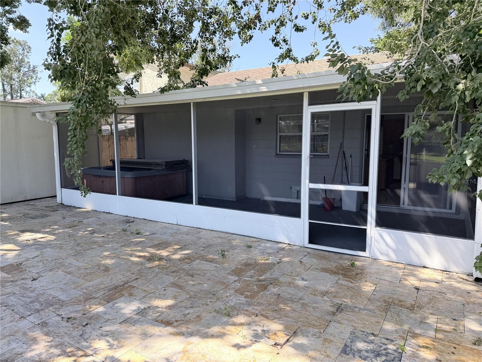 Single Family Residence at 10309 PARKCREST DR, TAMPA, photo 4 of 20