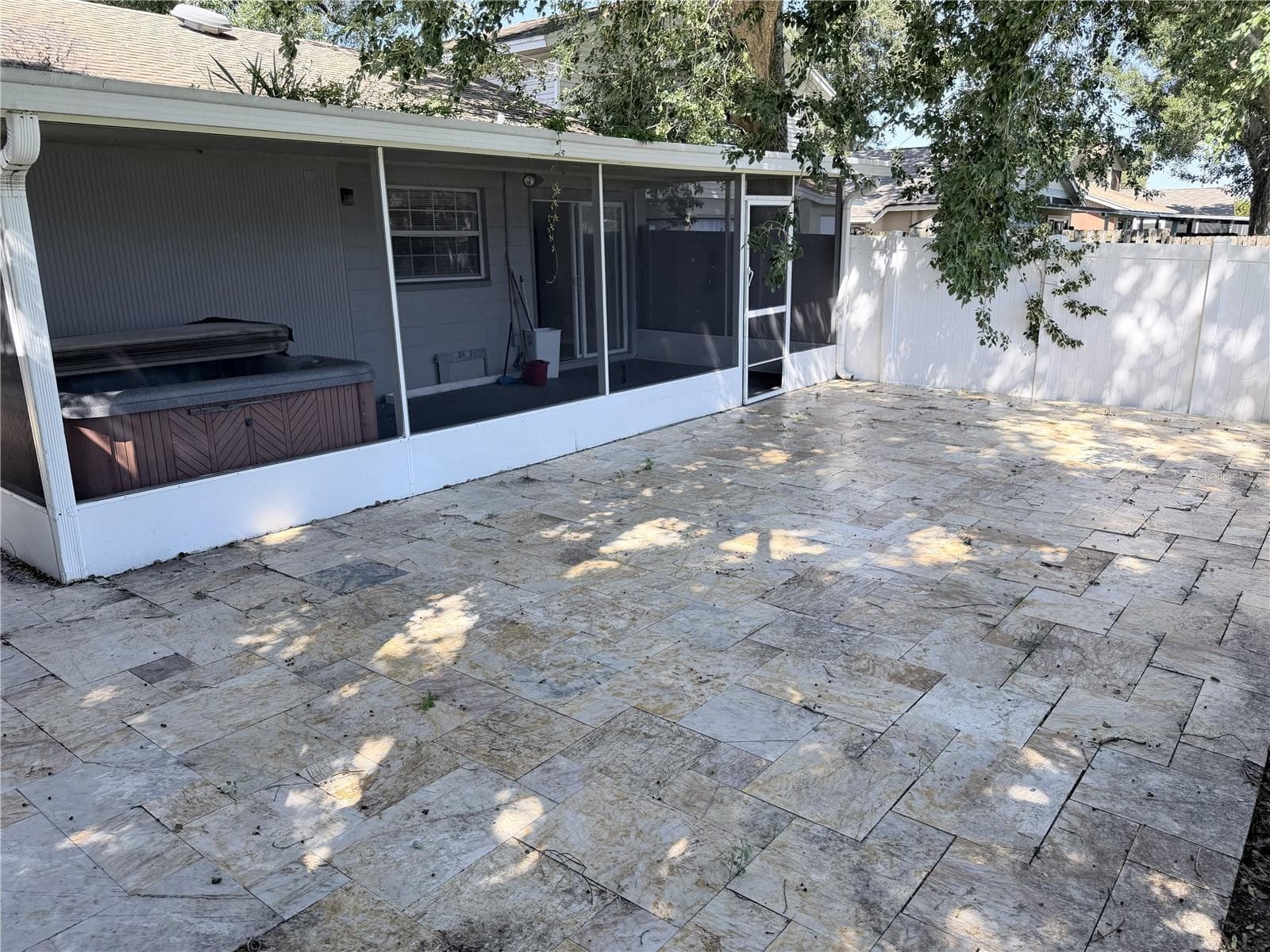 Single Family Residence at 10309 PARKCREST DR, TAMPA, photo 5 of 20