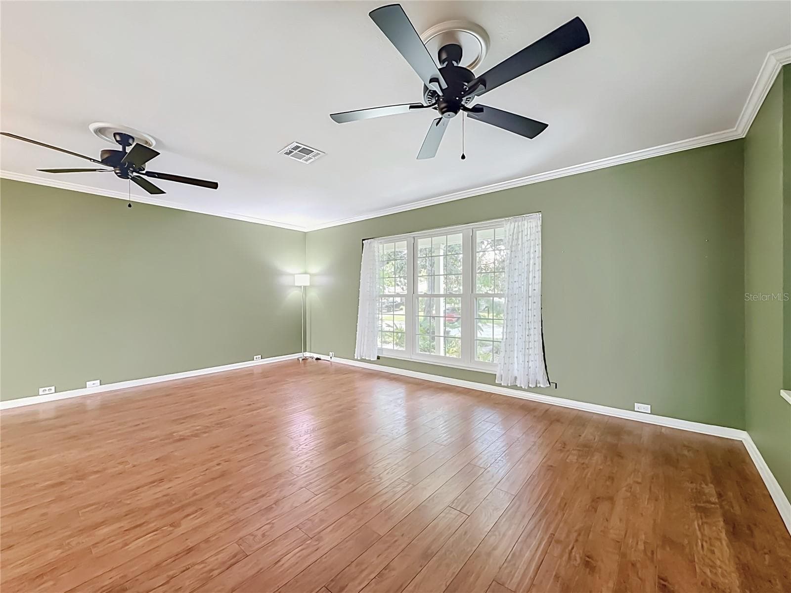 Living rm - 3120 SWAN LN, SAFETY HARBOR
