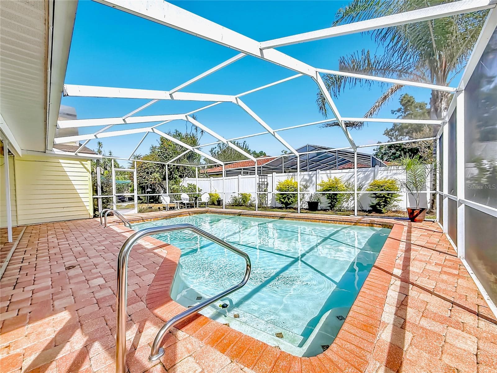 Fully screened pool & patio - 3120 SWAN LN, SAFETY HARBOR