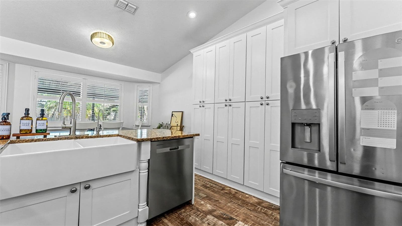 Single Family Residence at 2314 EASTMEADOWS CT, LAKELAND, photo 12 of 51