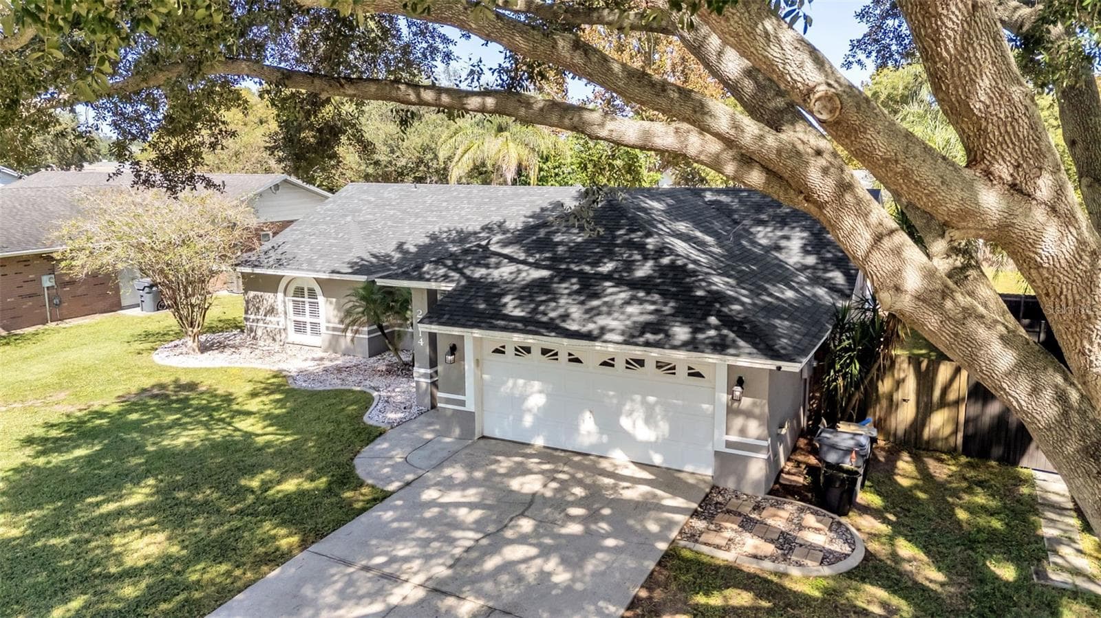 Single Family Residence at 2314 EASTMEADOWS CT, LAKELAND, photo 43 of 51
