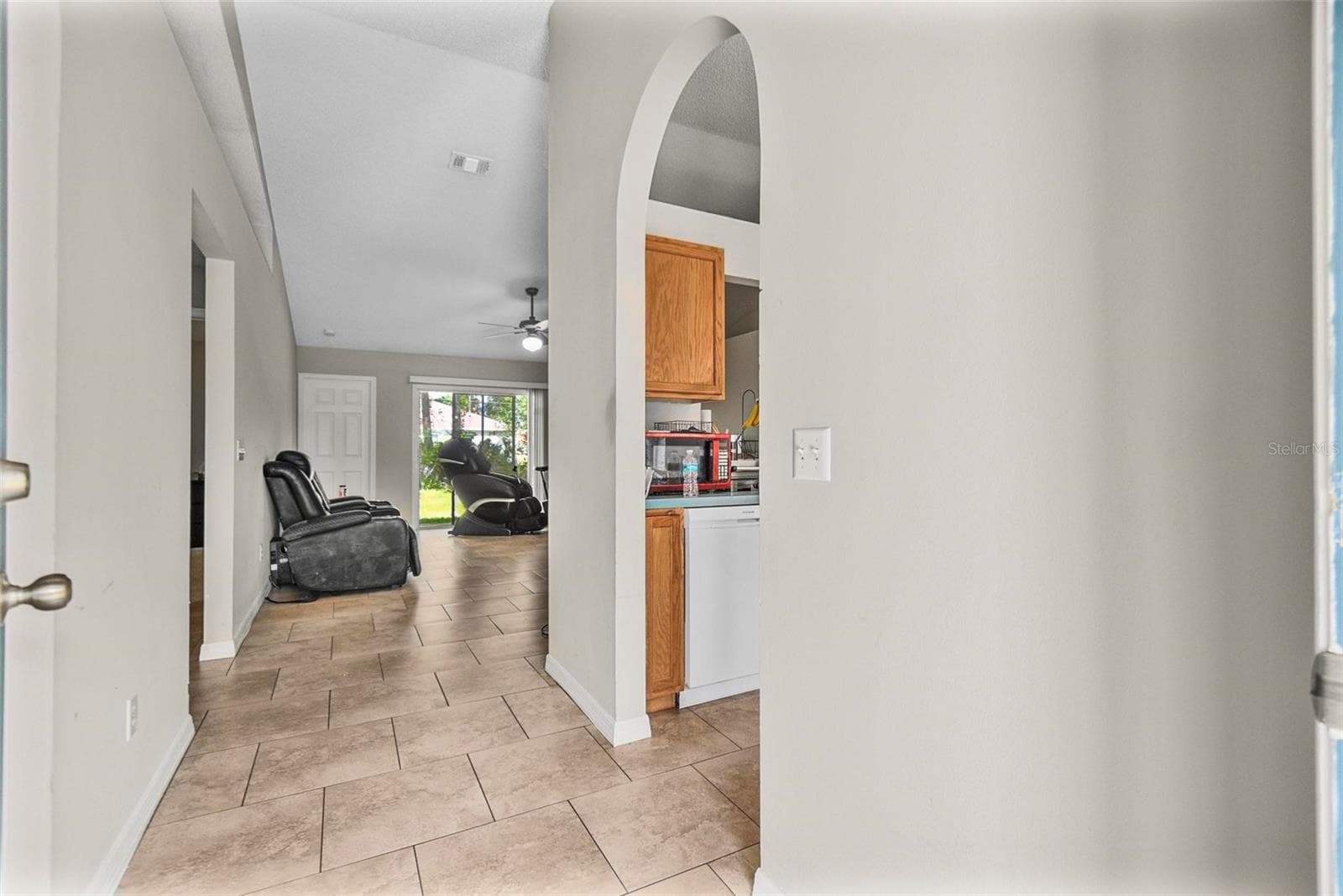Single Family Residence at 40 RYMER LN, PALM COAST, photo 6 of 39
