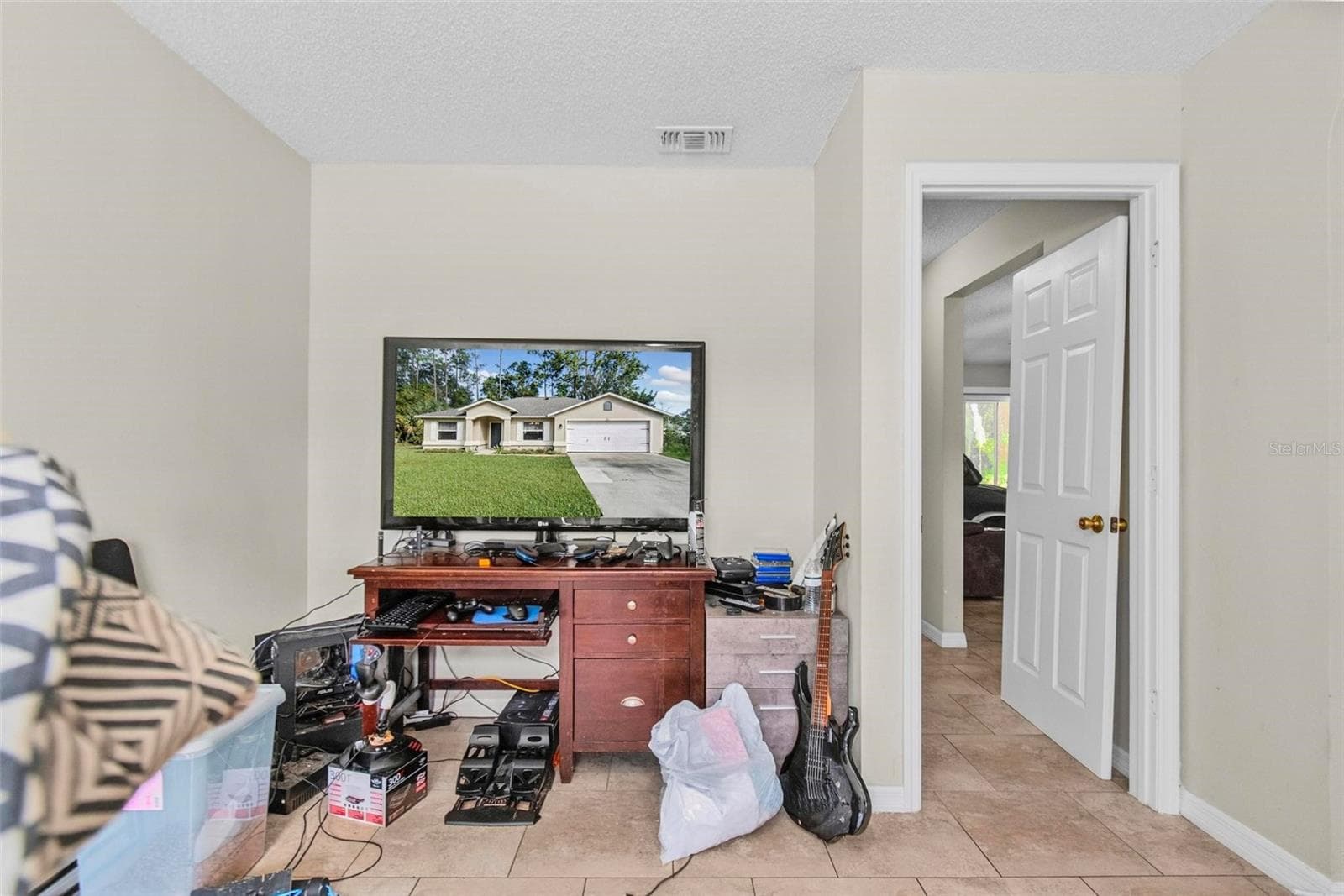Single Family Residence at 40 RYMER LN, PALM COAST, photo 33 of 39