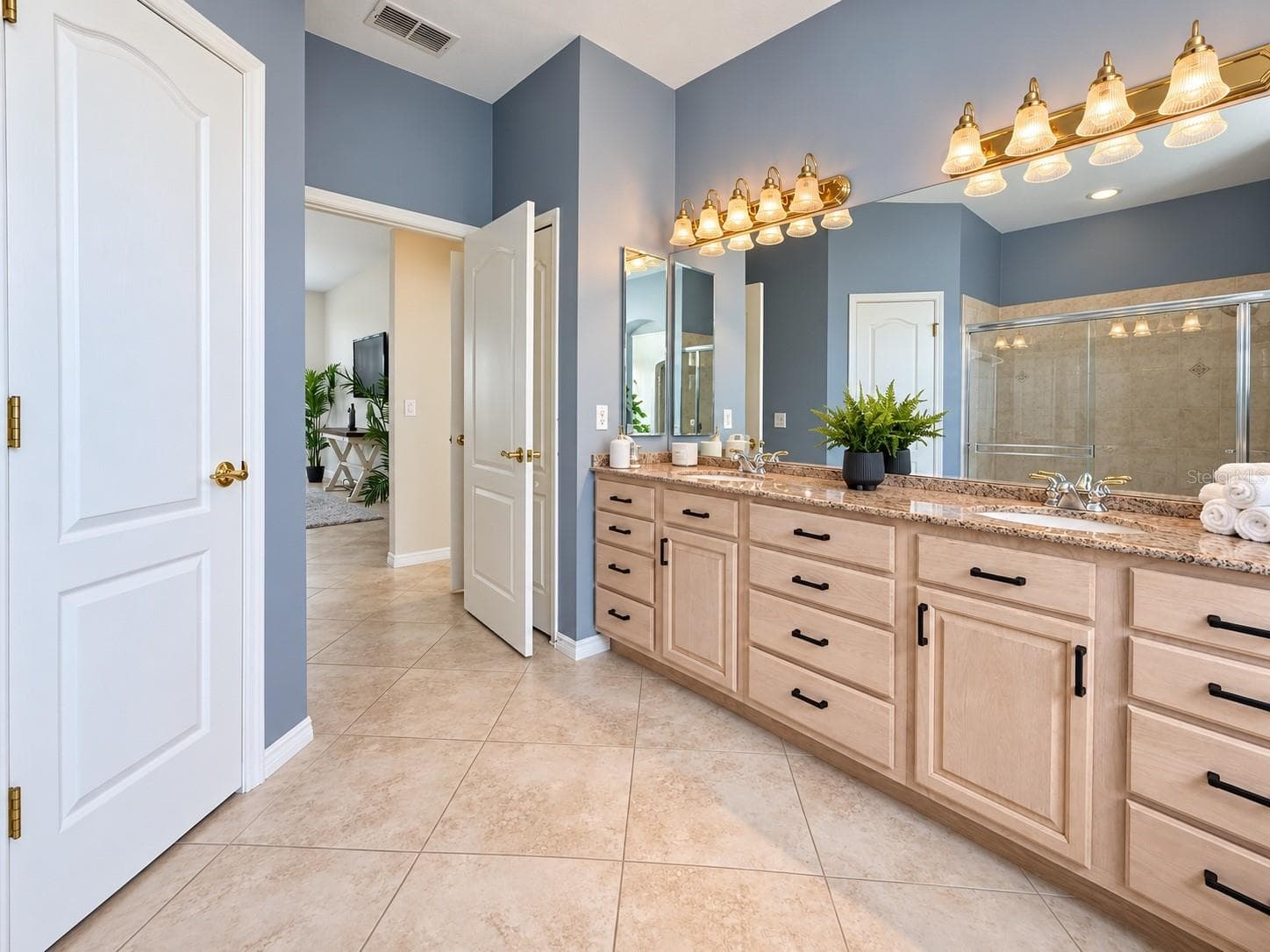 Single Family Residence at 8032 PINE HOLLOW DR, MOUNT DORA, photo 36 of 55