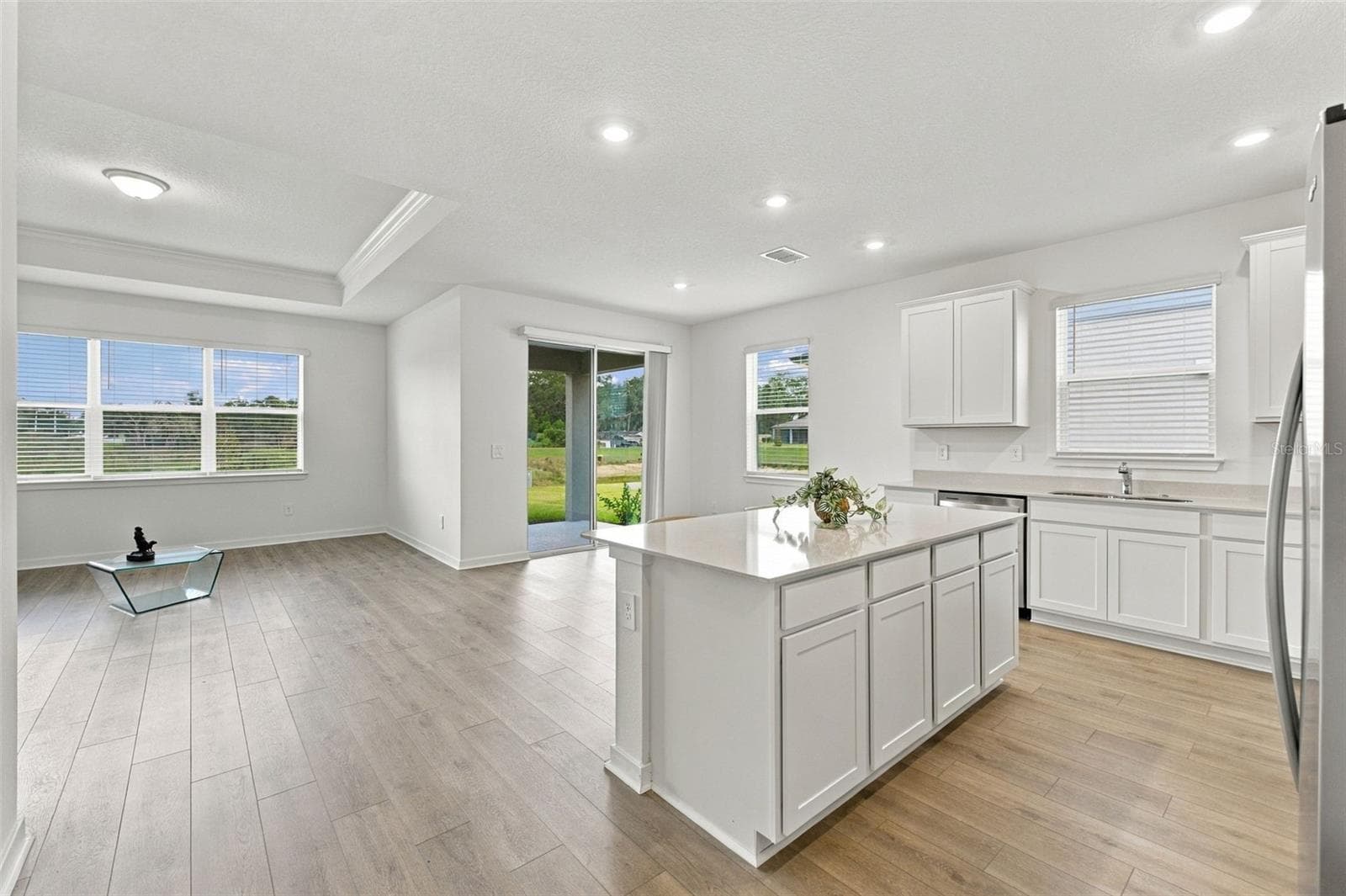 Single Family Residence at 11226 SYCAMORE GLEN LOOP, THONOTOSASSA, photo 13 of 34