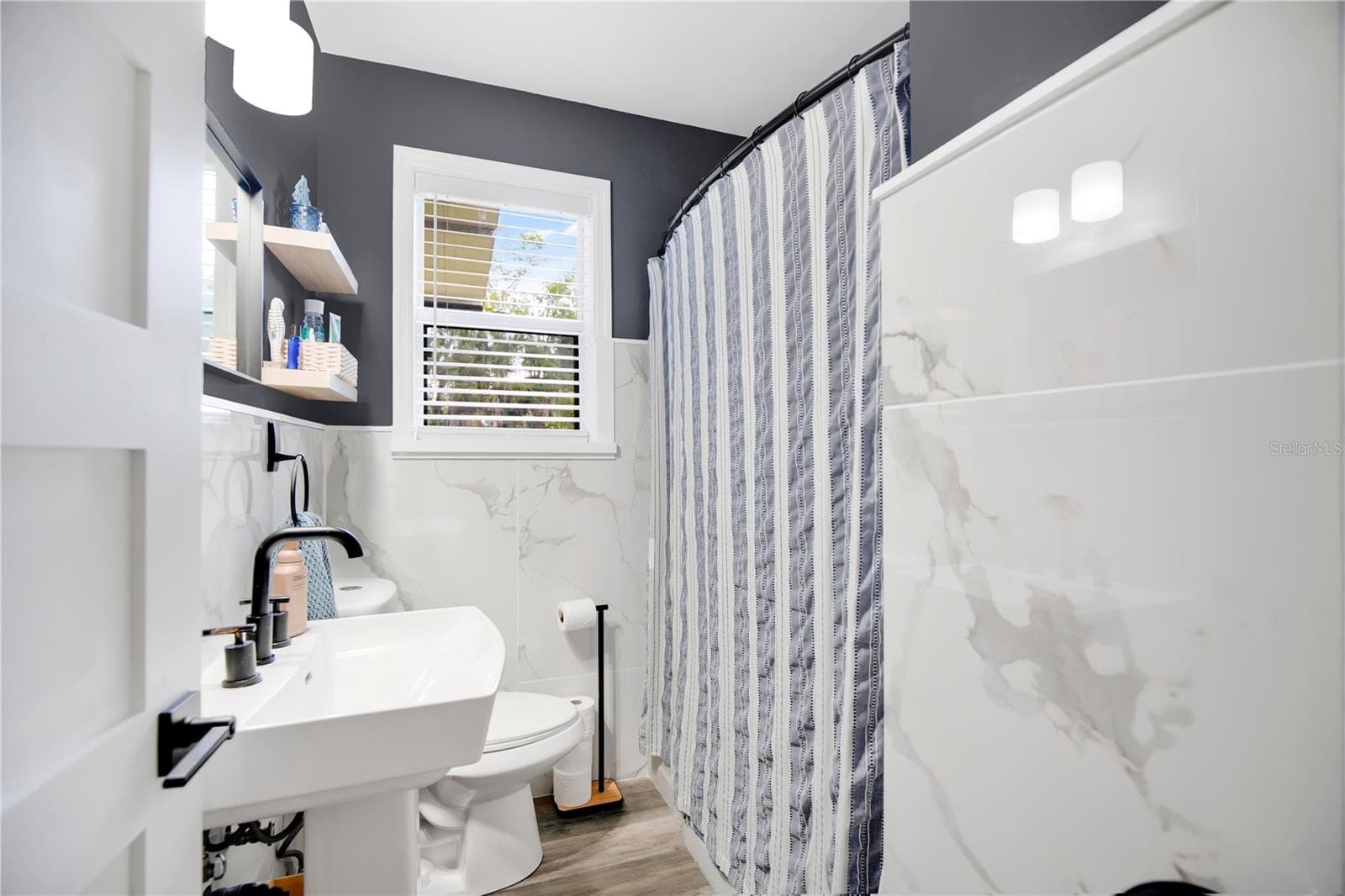 second bath - 735 MAGNOLIA AVE, HOLLY HILL