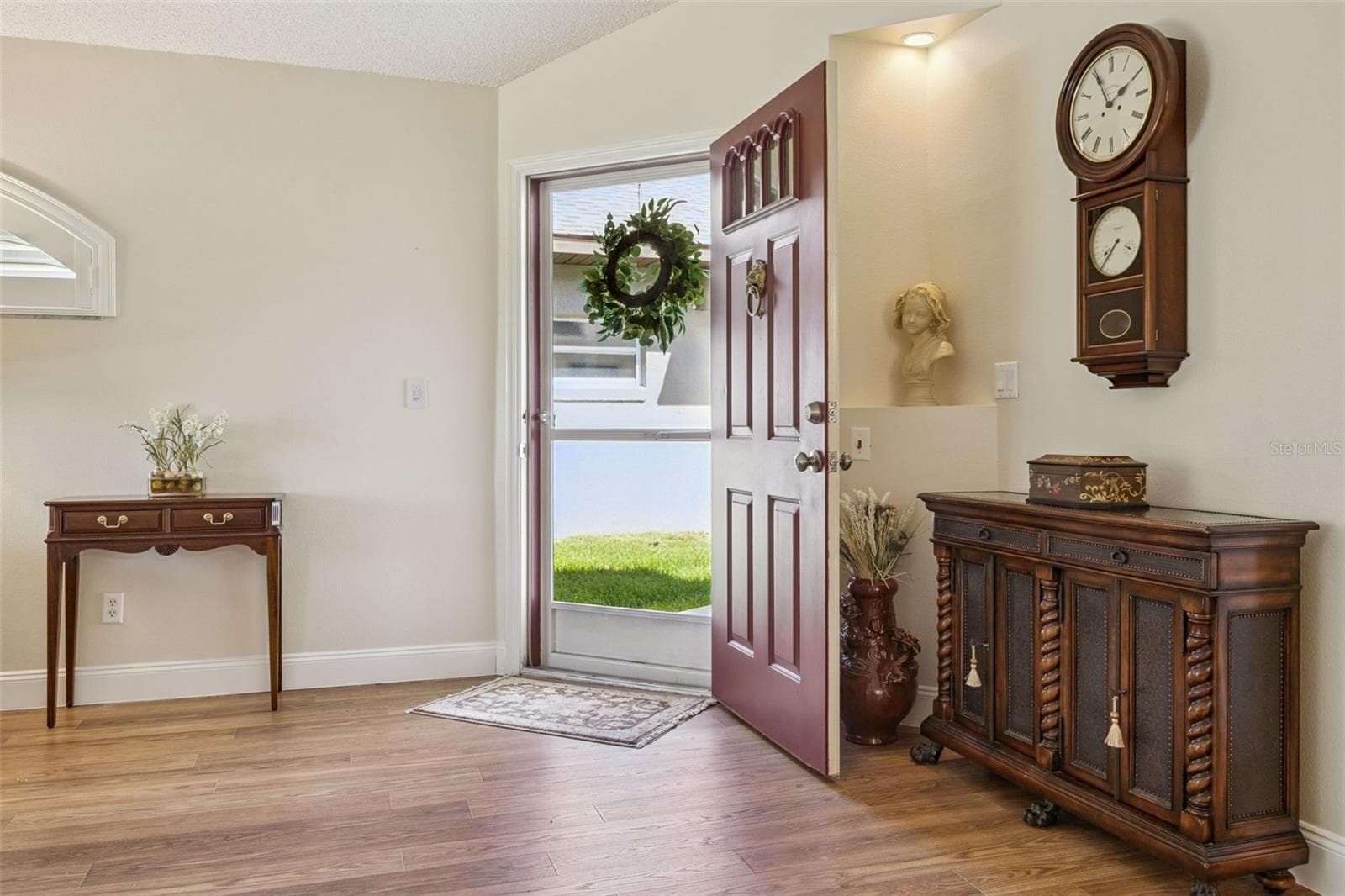 Foyer - 5853 PRINCESS CAROLINE PL, LEESBURG
