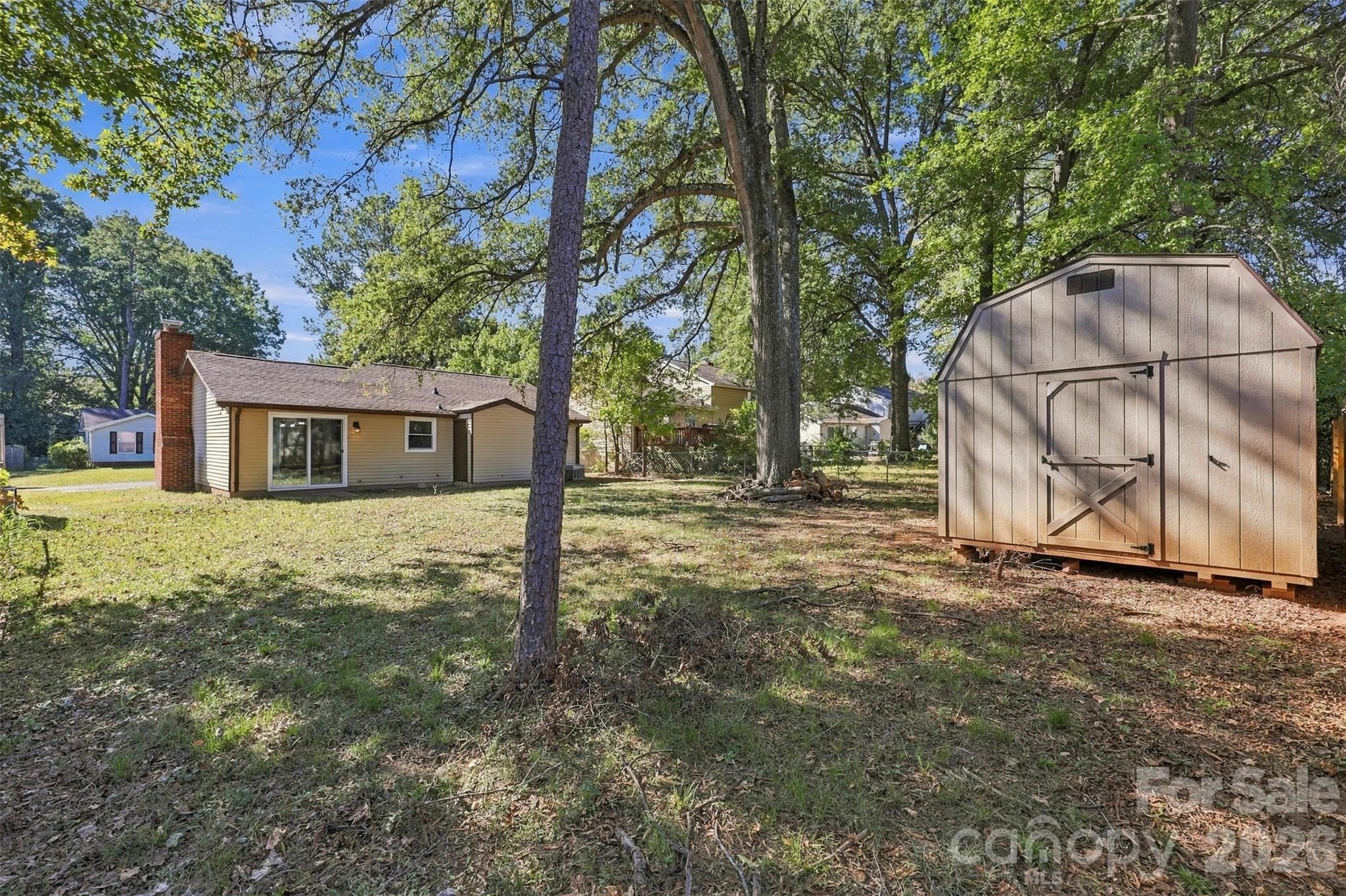 Single Family Residence at 5915 Sunset Chase Lane, Charlotte, photo 32 of 42