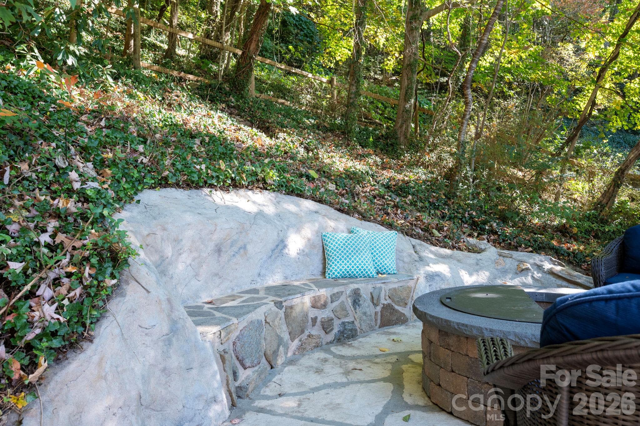Great rock seating in patio - 2 Skyview Place, Asheville