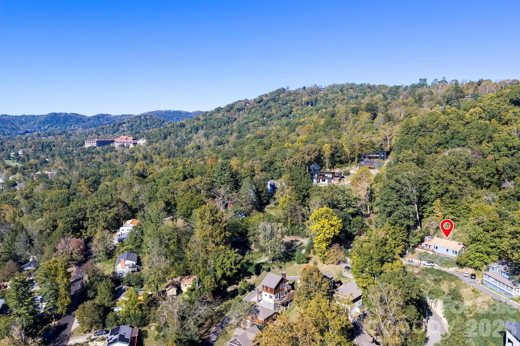 Distance to Grove Park Inn - 2 Skyview Place, Asheville
