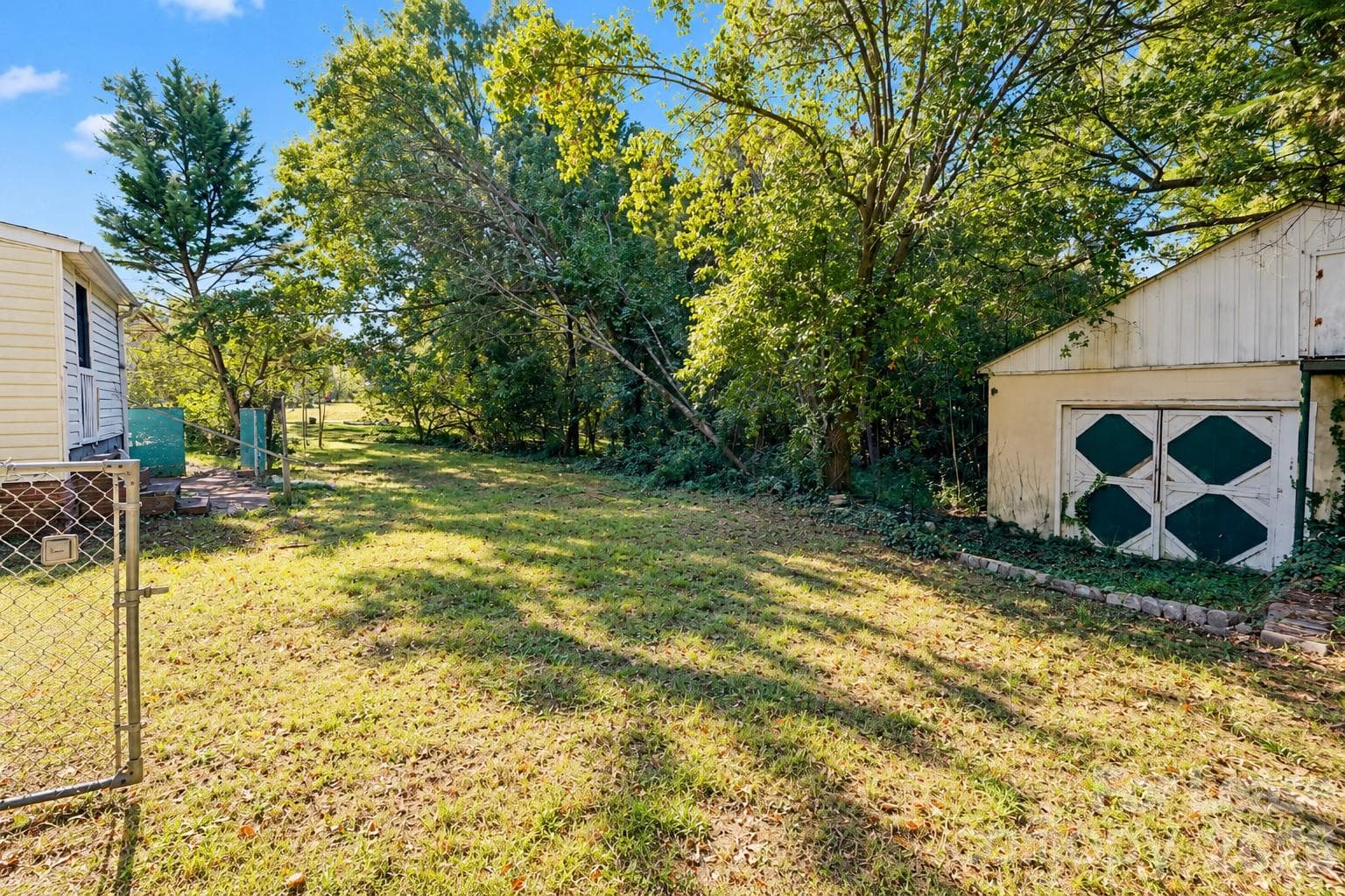 Single Family Residence at 133 Proctor Street, Gastonia, photo 5 of 20