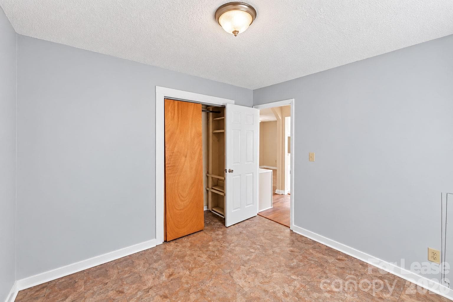 Single Family Residence at 133 Proctor Street, Gastonia, photo 10 of 20