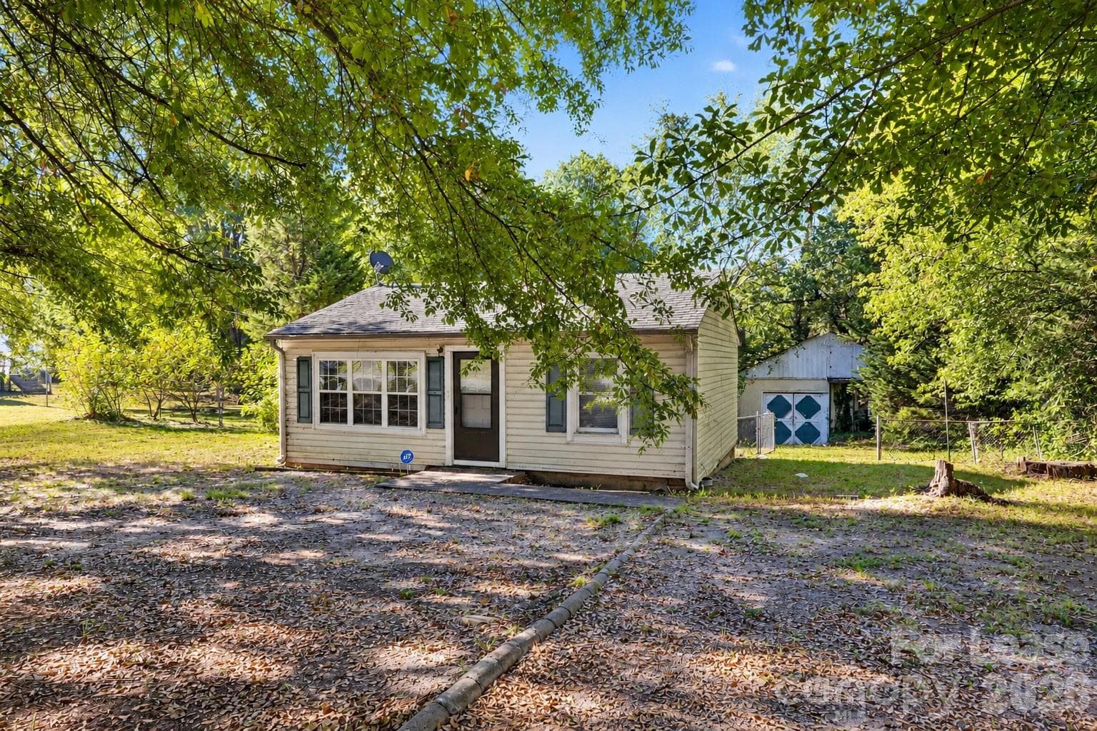 Single Family Residence at 133 Proctor Street, Gastonia, photo 13 of 20