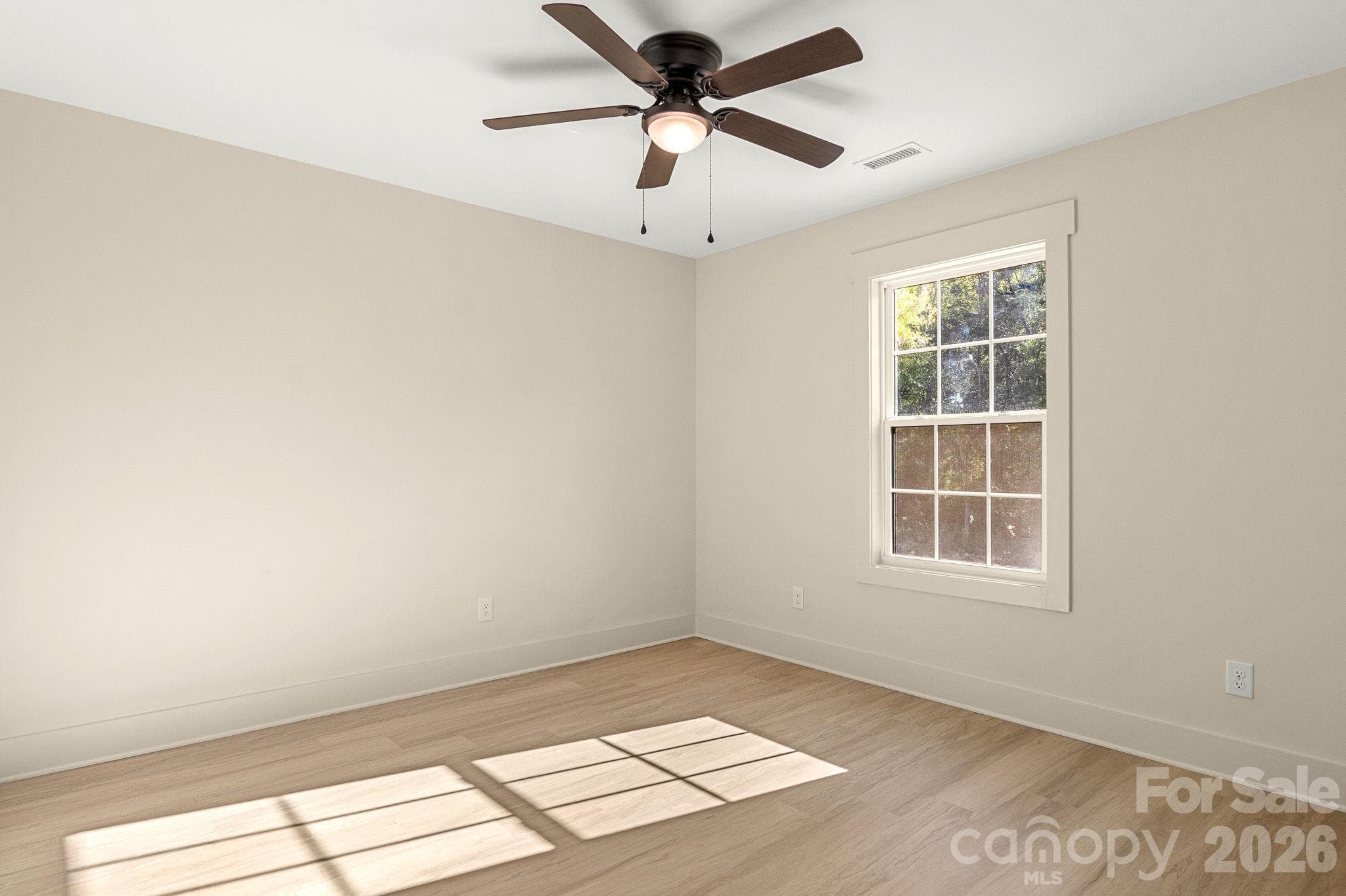 Secondary Bedroom - 179 Springlake Road, York