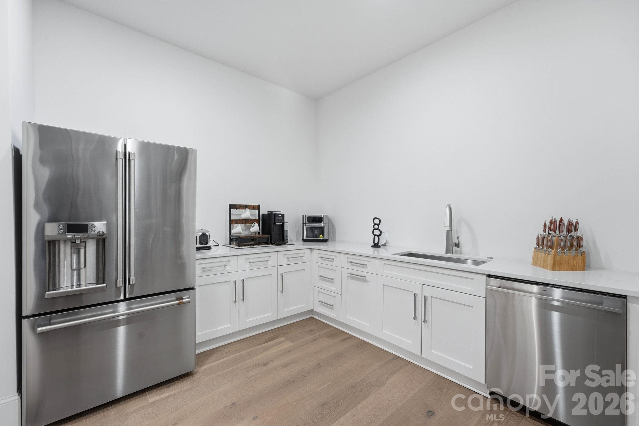 Scullery - 1016 Timberlake Point, Belmont