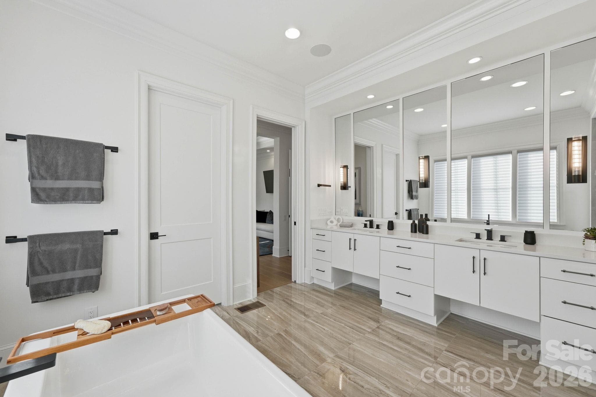 Primary bath - 1016 Timberlake Point, Belmont