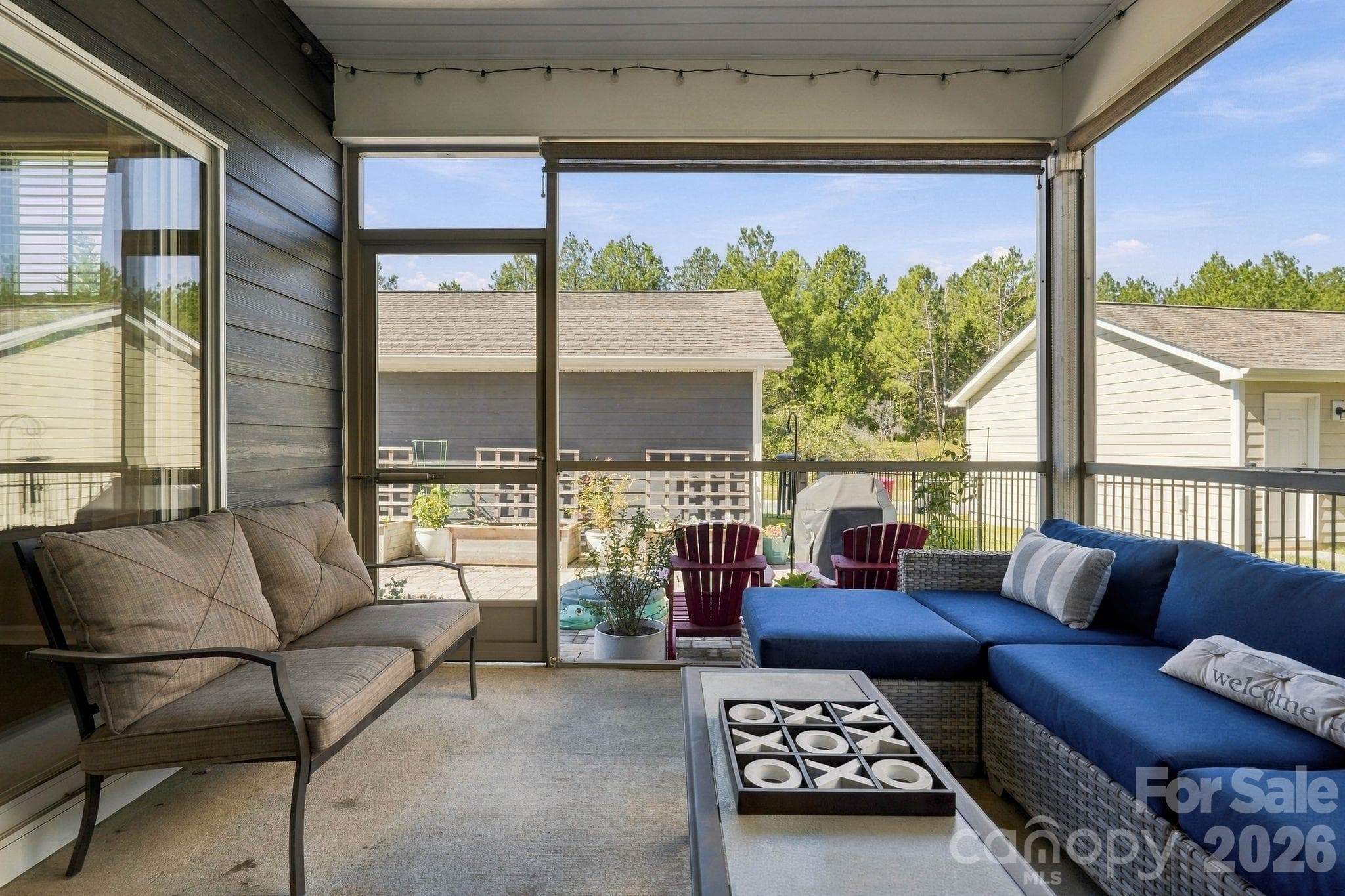 Single Family Residence at 15415 Davidson East Drive, Davidson, photo 23 of 41