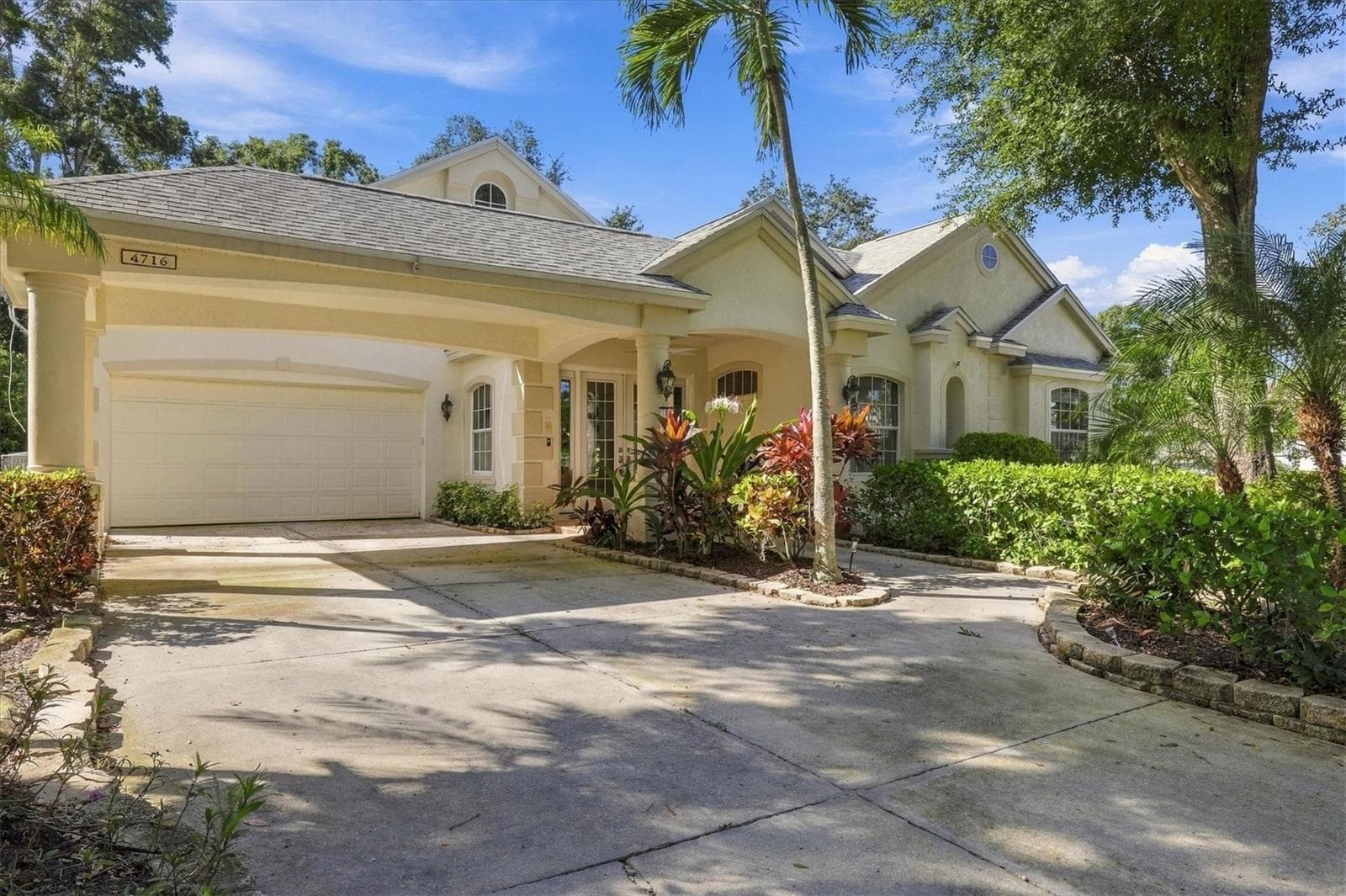 Single Family Residence at 4716 4TH AVE E, BRADENTON, photo 3 of 45