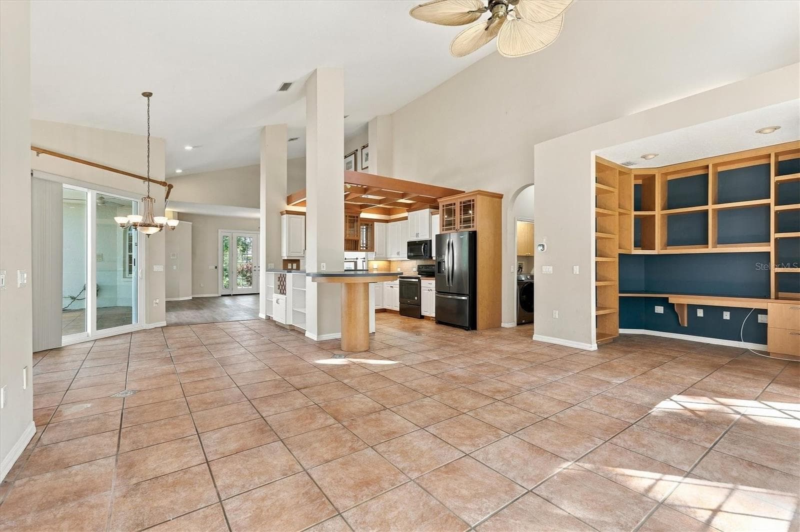 Single Family Residence at 4716 4TH AVE E, BRADENTON, photo 16 of 45