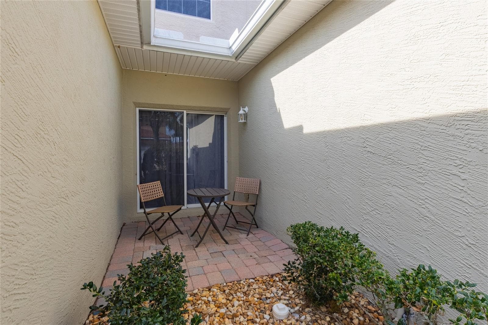 private patio off rear sliders - 3643 CASALTA CIR, NEW SMYRNA BEACH