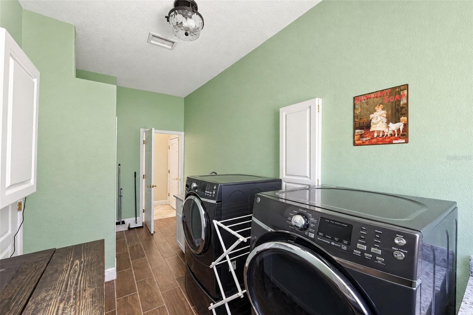 Single Family Residence at 1481 W MARION AVE, PUNTA GORDA, photo 58 of 84