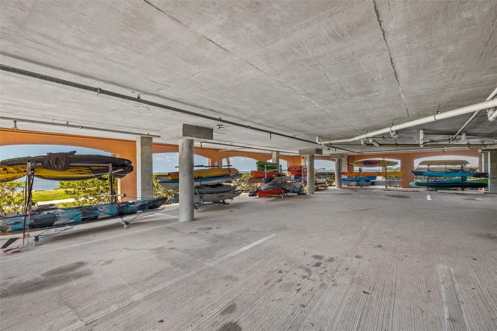 Condominium at 5000 CULBREATH KEY WAY #1-319, TAMPA, photo 17 of 45