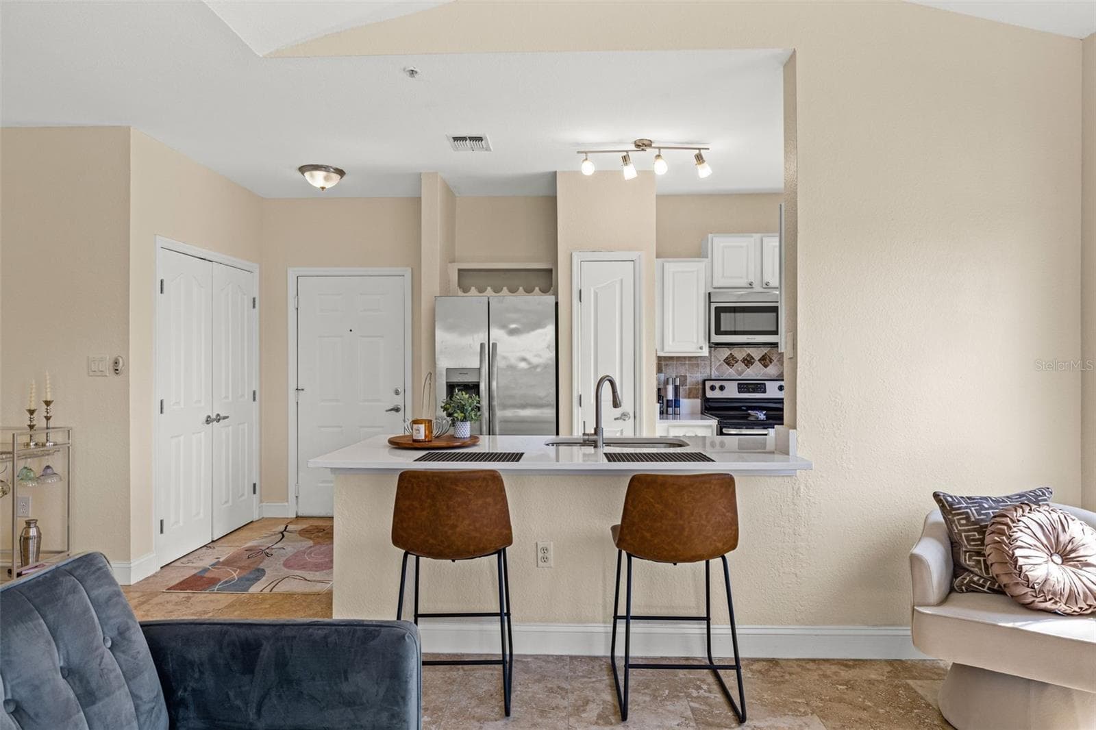 Condominium at 5000 CULBREATH KEY WAY #1-319, TAMPA, photo 26 of 45