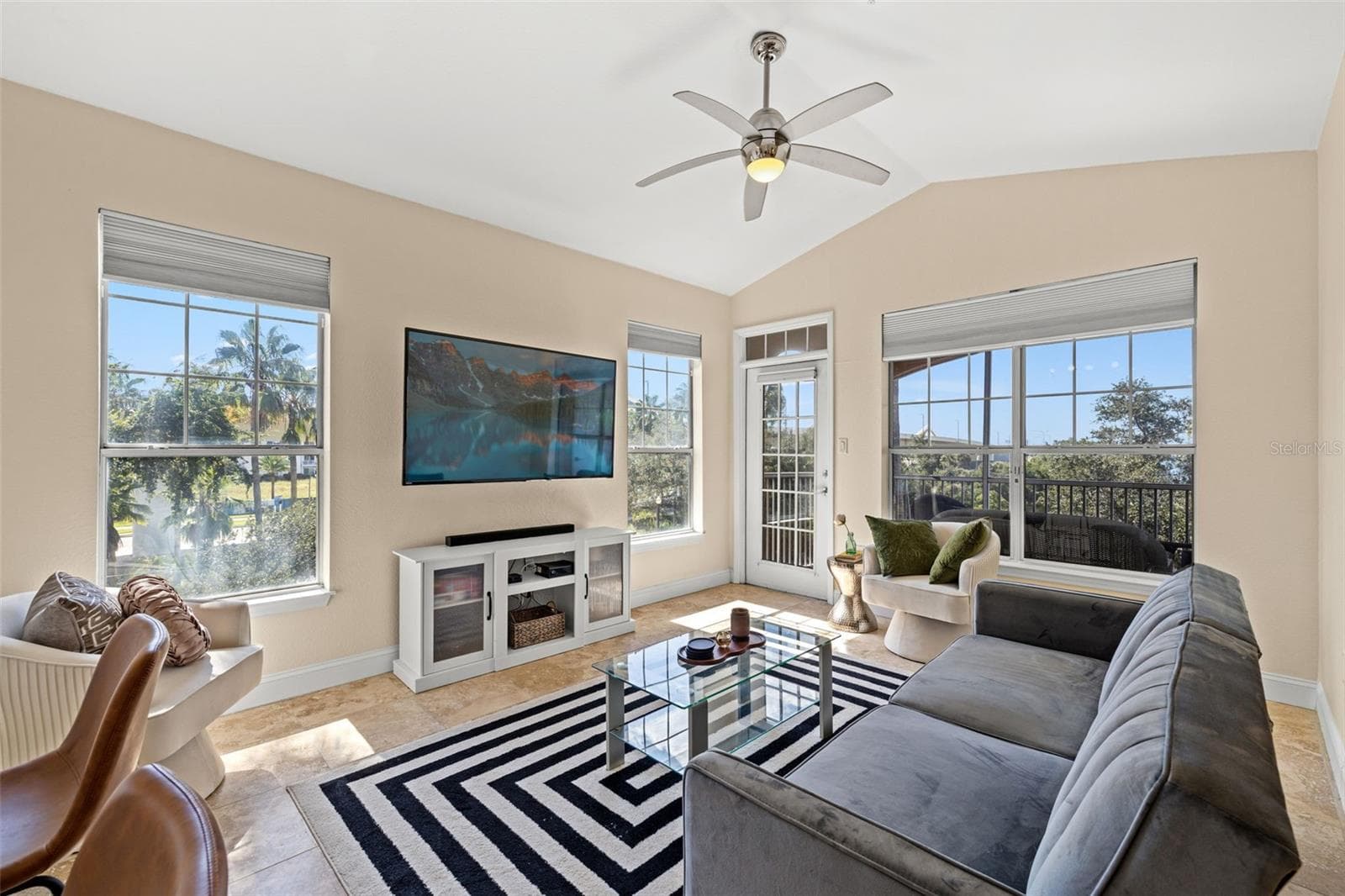 Condominium at 5000 CULBREATH KEY WAY #1-319, TAMPA, photo 32 of 45