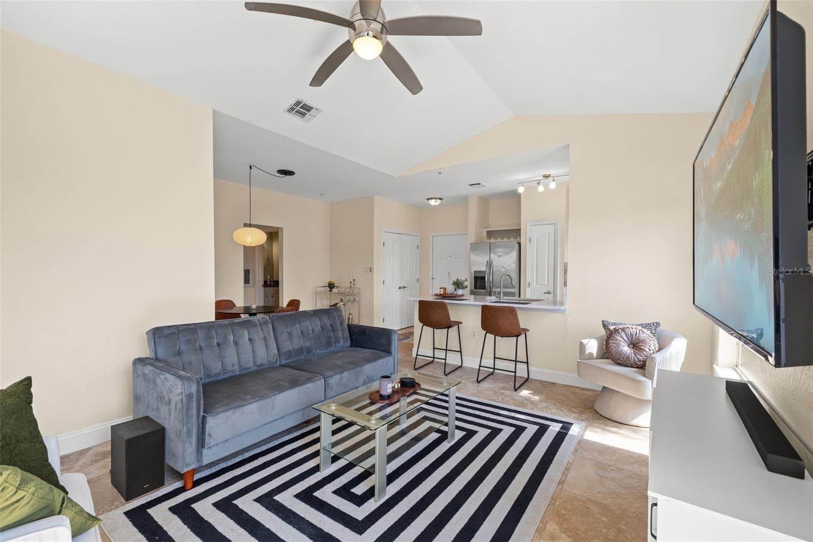 Condominium at 5000 CULBREATH KEY WAY #1-319, TAMPA, photo 34 of 45