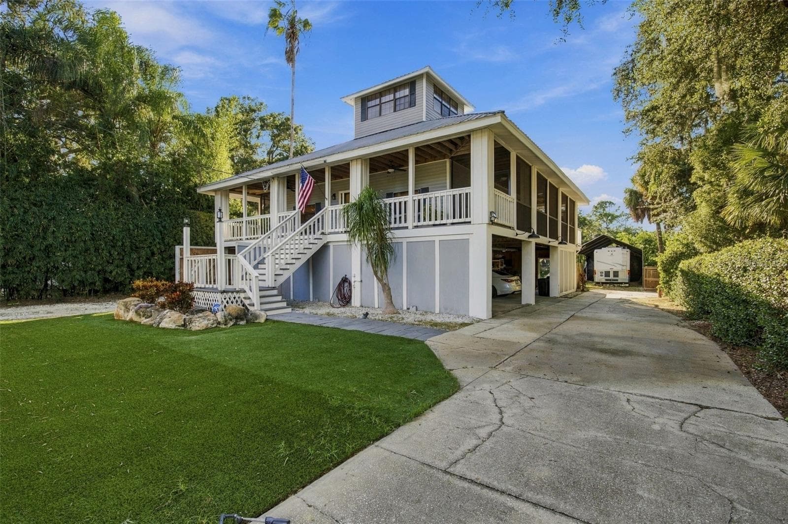Single Family Residence at 14317 GUAVA ST, HUDSON, photo 4 of 51