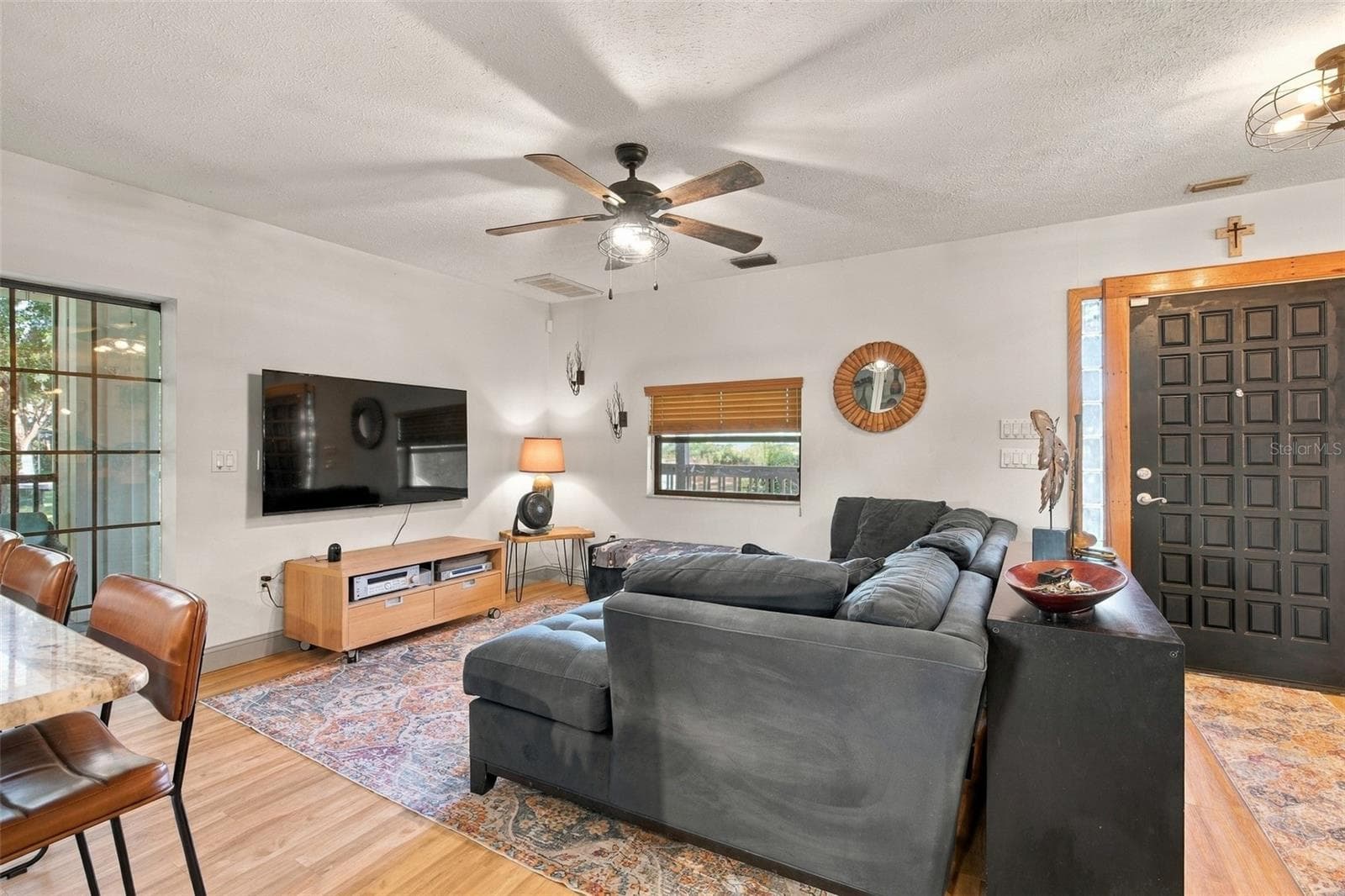 Single Family Residence at 14317 GUAVA ST, HUDSON, photo 8 of 51