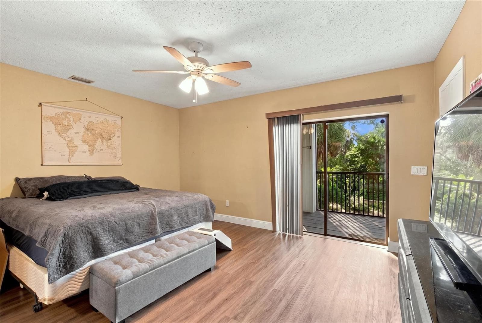 1st Floor Suite - 14317 GUAVA ST, HUDSON