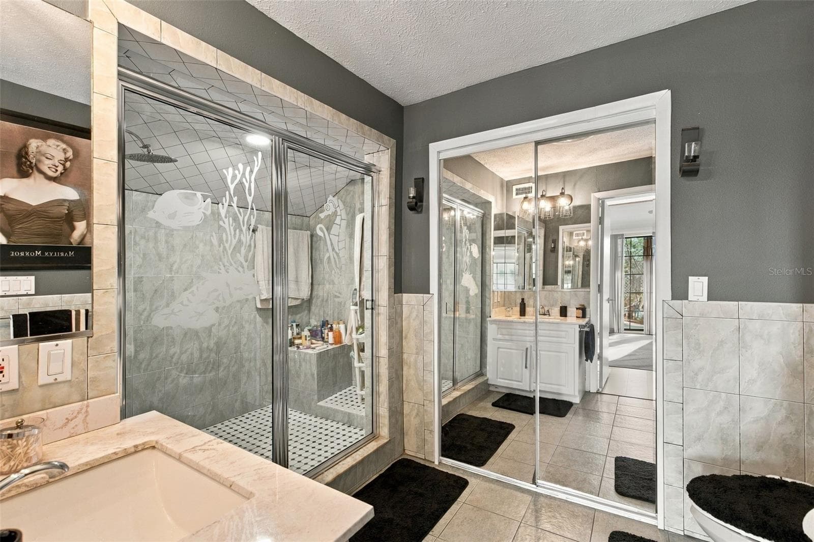 2nd Bedroom En Suite Bathroom - 14317 GUAVA ST, HUDSON