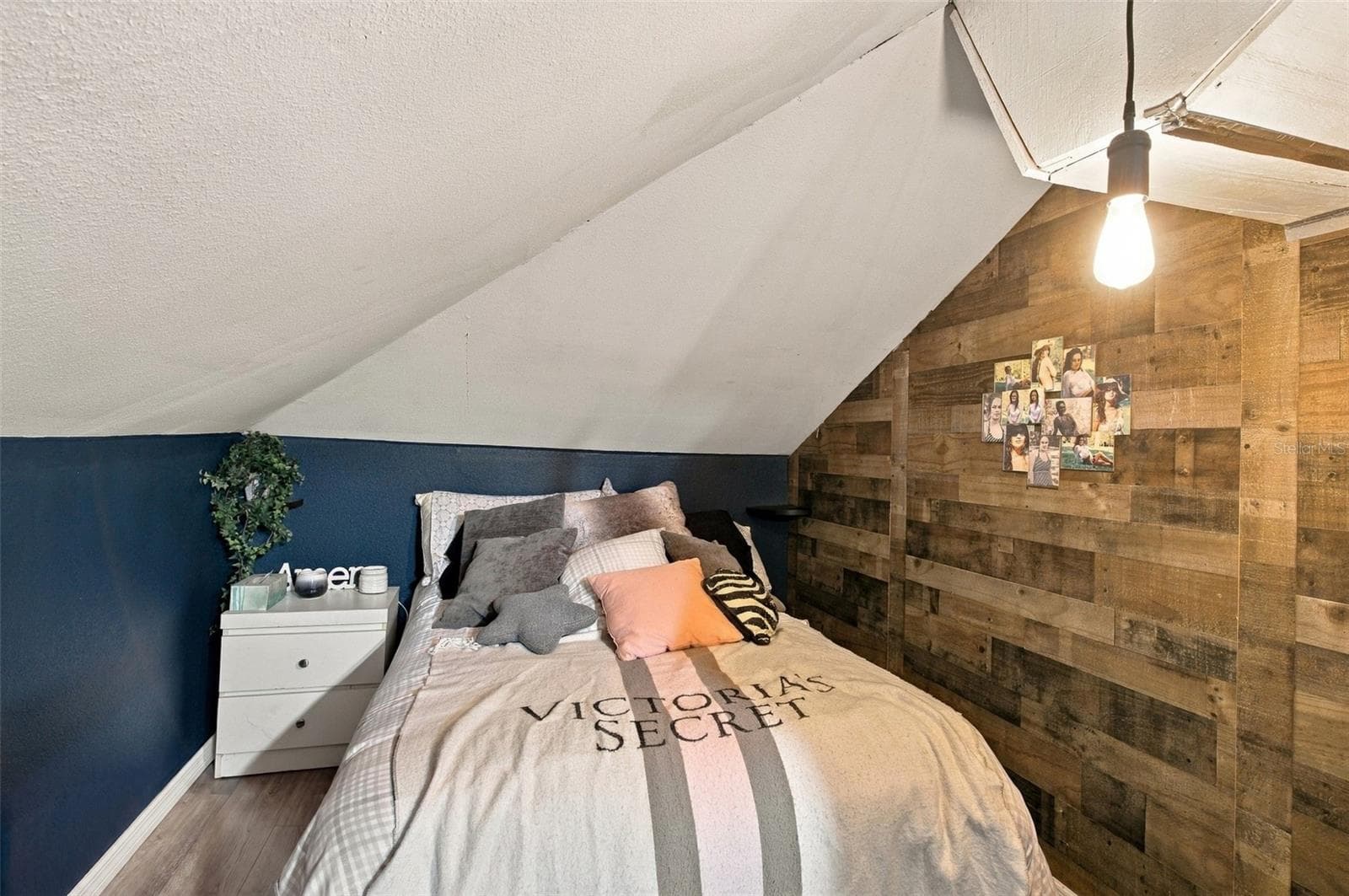 Secret Room - 14317 GUAVA ST, HUDSON