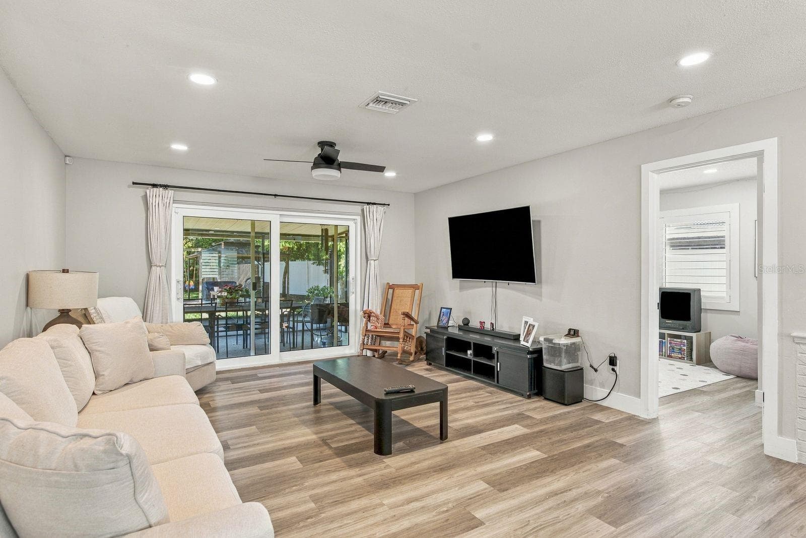 Single Family Residence at 244 DUNBRIDGE DR, PALM HARBOR, photo 10 of 33