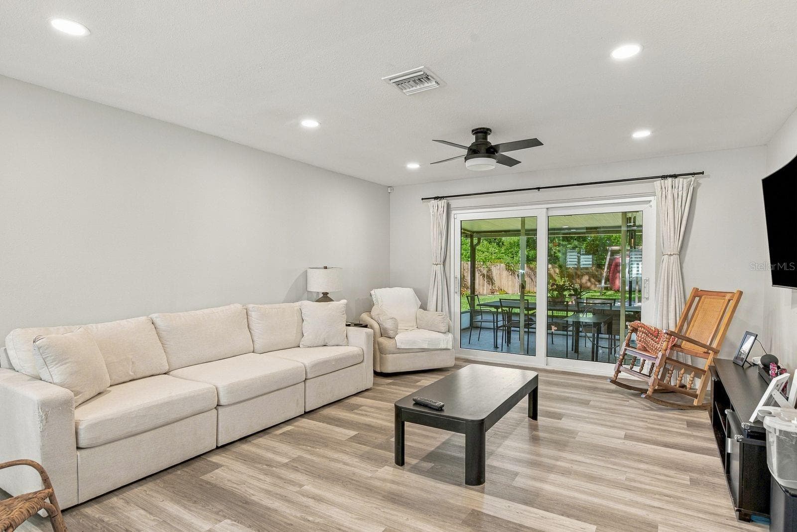 Single Family Residence at 244 DUNBRIDGE DR, PALM HARBOR, photo 11 of 33