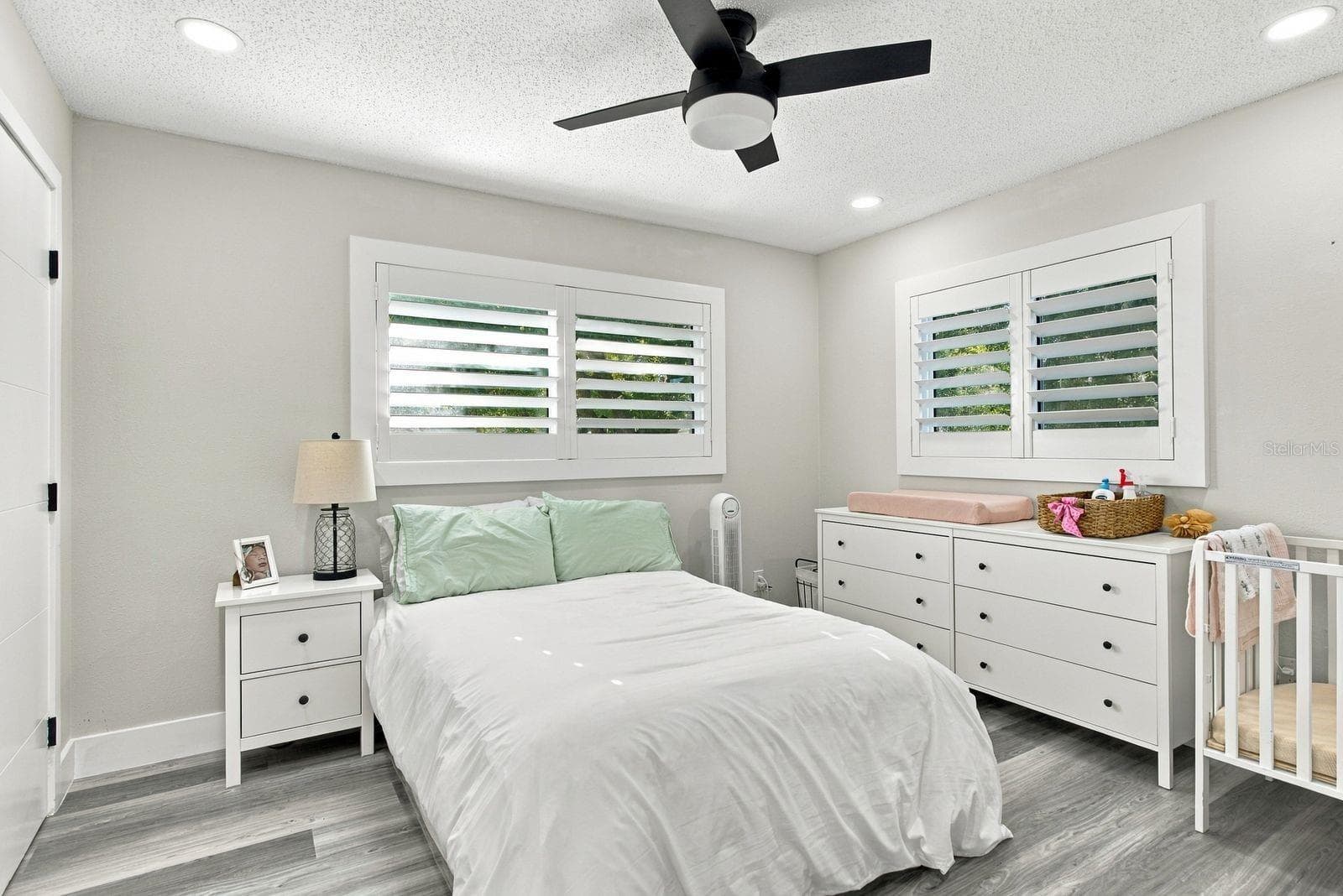 Single Family Residence at 244 DUNBRIDGE DR, PALM HARBOR, photo 16 of 33