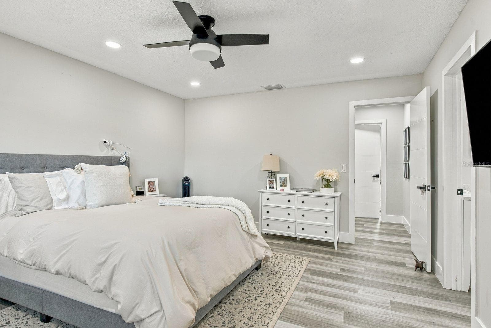 Single Family Residence at 244 DUNBRIDGE DR, PALM HARBOR, photo 21 of 33
