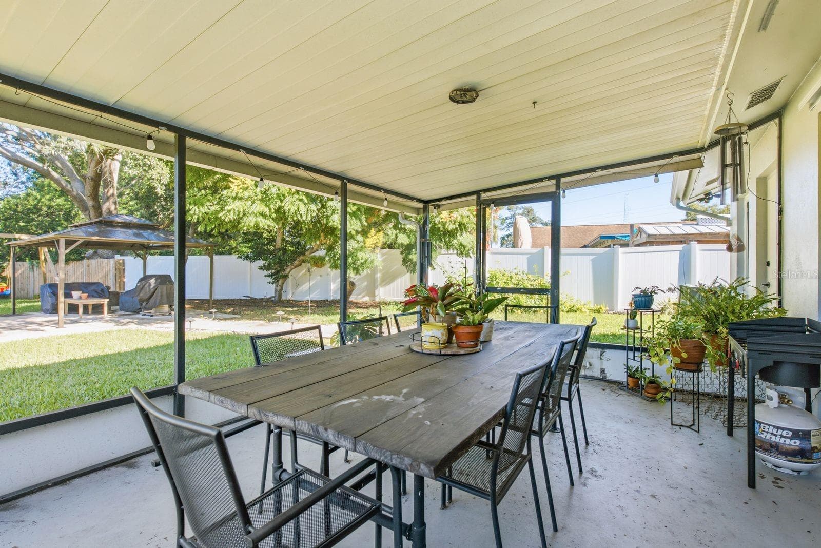 Single Family Residence at 244 DUNBRIDGE DR, PALM HARBOR, photo 26 of 33