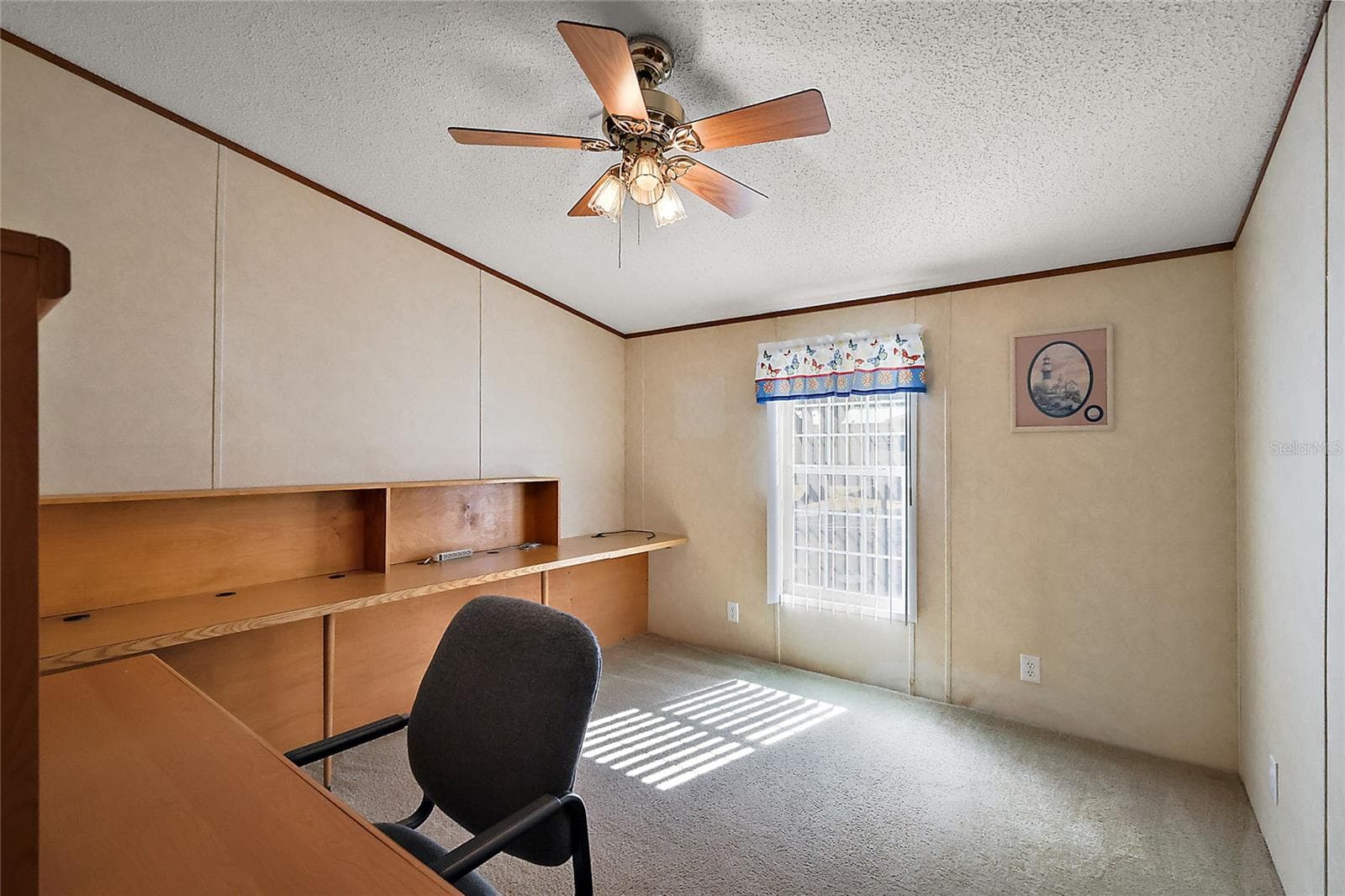 Manufactured Home at 37945 MONTICELLO ST, LEESBURG, photo 20 of 41