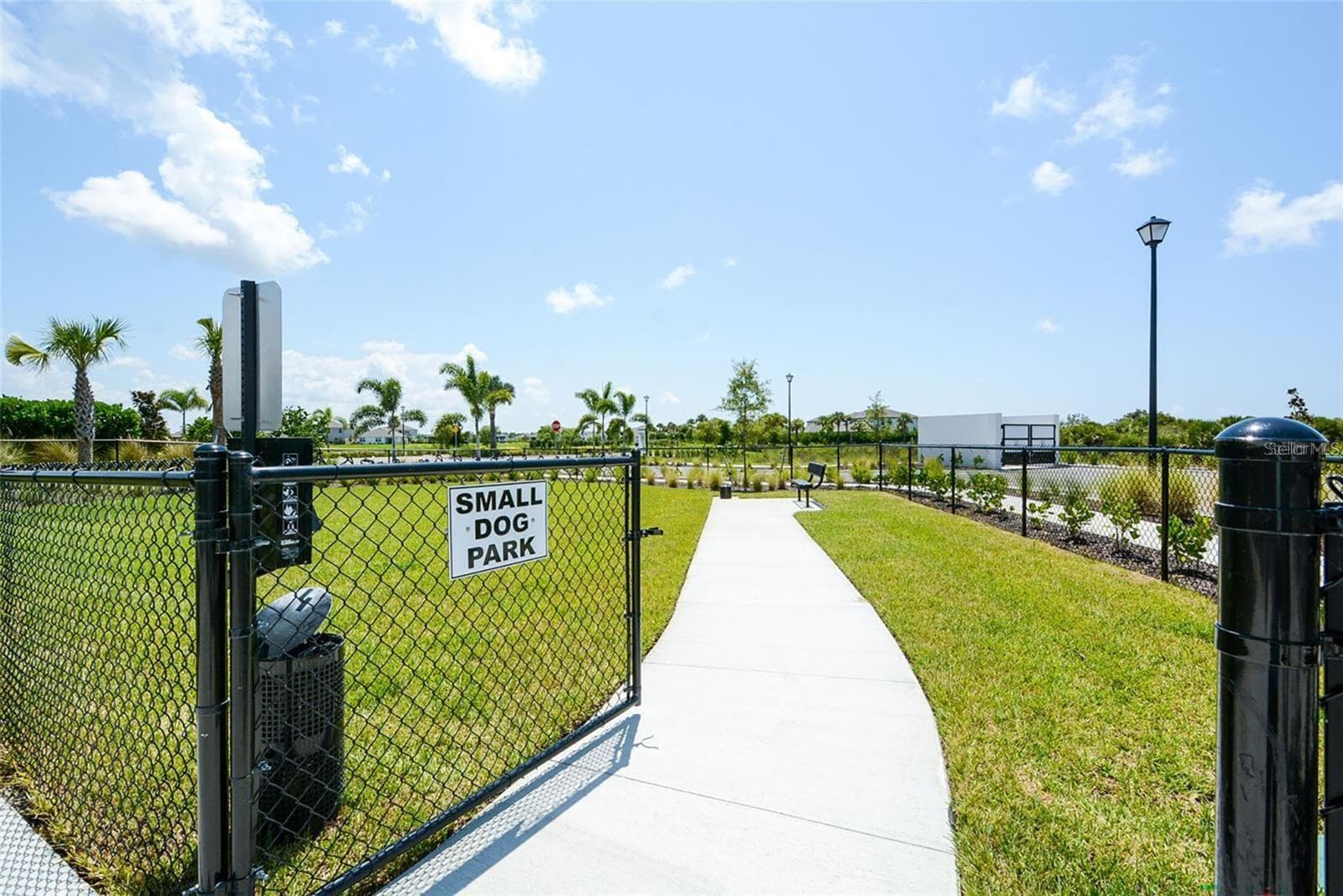 Single Family Residence at 5731 WOODLAND SAGE DR, SARASOTA, photo 96 of 110