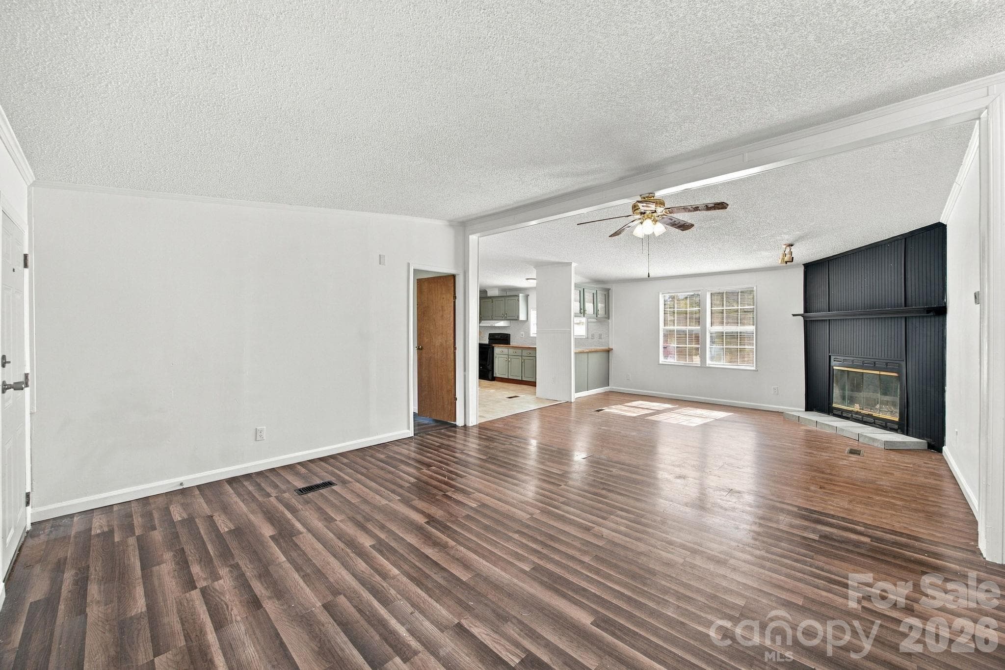 Single Family Residence at 232 Conifer Drive, Statesville, photo 7 of 35