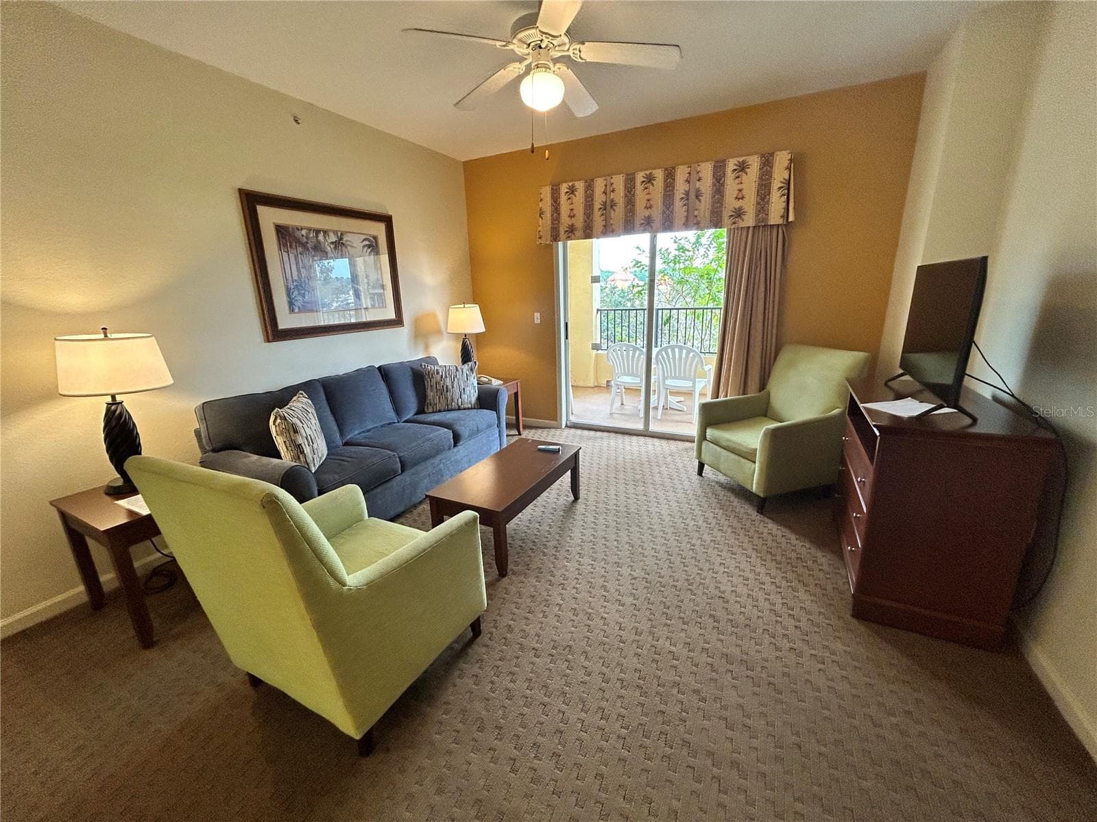 Condo - Hotel at 8100 POINCIANA BLVD #2305, ORLANDO, photo 3 of 32