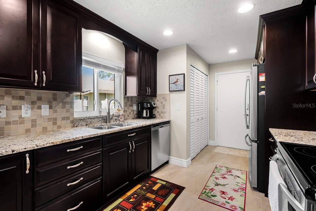 Condominium at 1122 MCDANIEL ST #1122, SUN CITY CENTER, photo 32 of 56