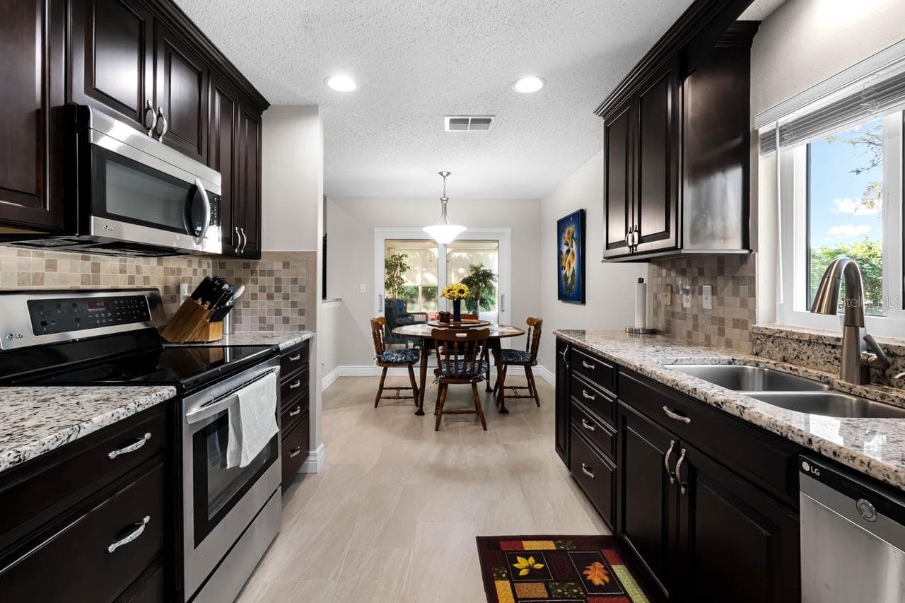 Condominium at 1122 MCDANIEL ST #1122, SUN CITY CENTER, photo 35 of 56