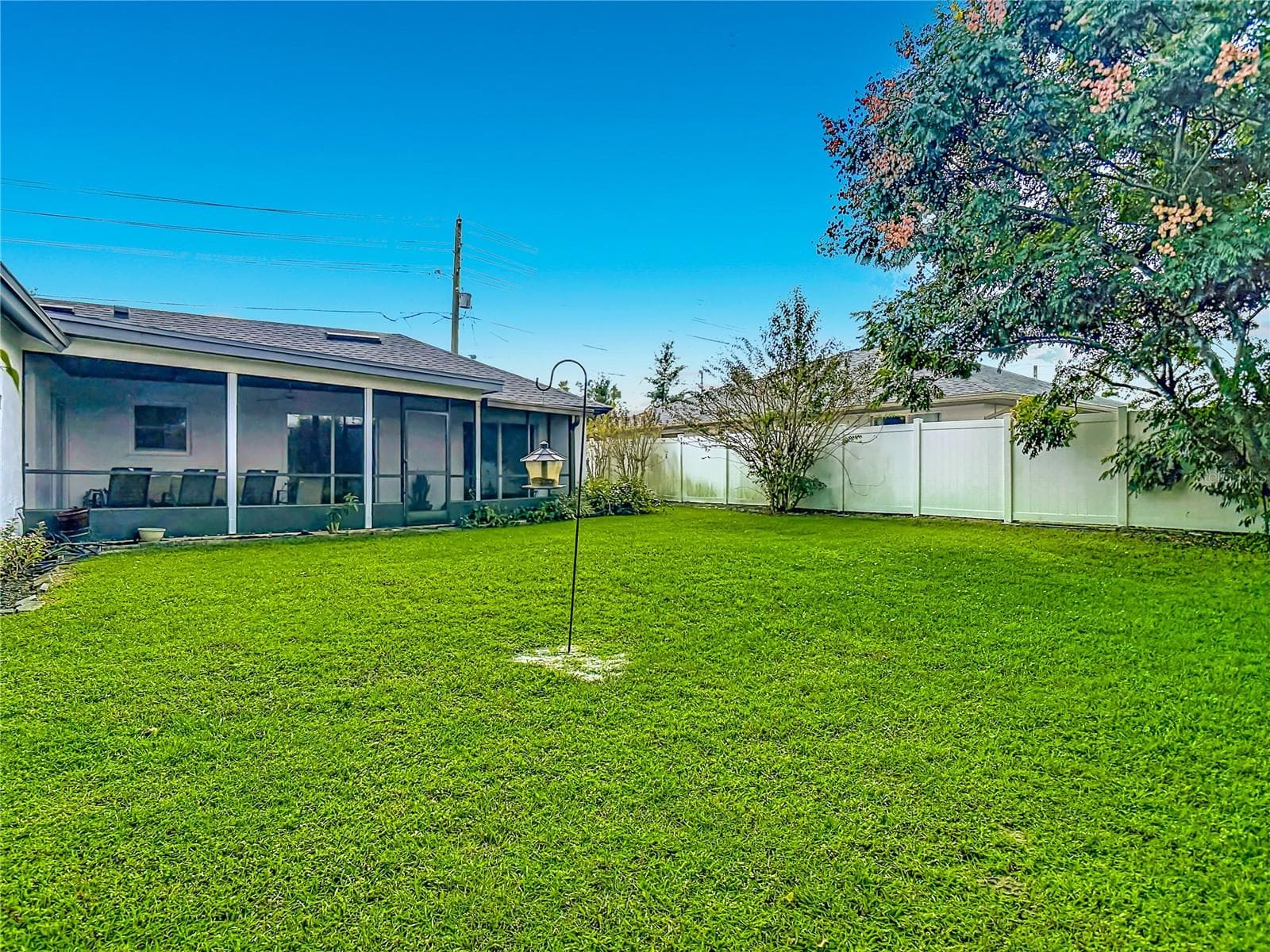Single Family Residence at 2831 IDLEWEISE DR, DELTONA, photo 2 of 21
